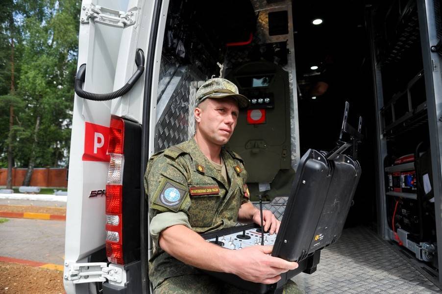 Минобороны протестировало "военный интернет" - m24.ru - Россия