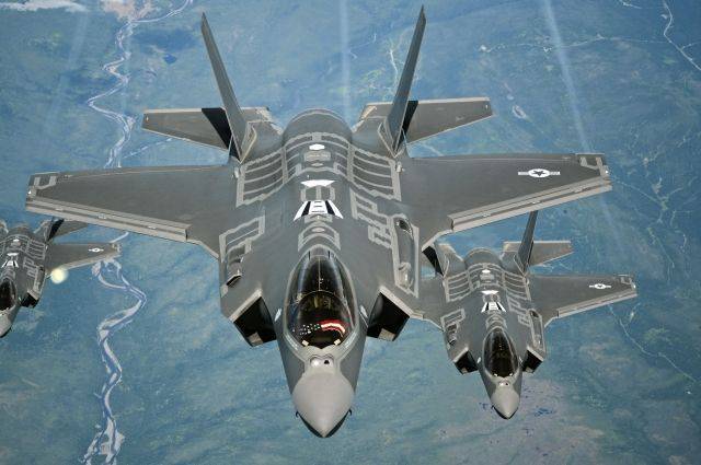 Дональд Трамп - СМИ: 1 августа турецкие летчики, изучающие F-35, вернутся домой из США - aif.ru - Россия - США - Вашингтон - Турция - Анкара