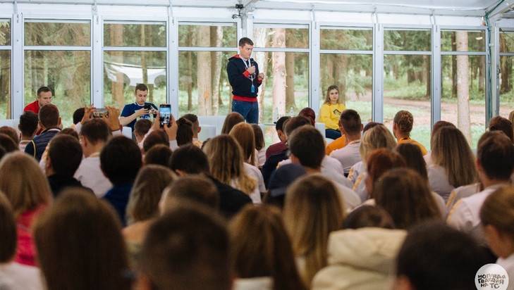 Руководитель Центрального штаба МГЕР&nbsp; принял участие в дискуссии форума «Территория смыслов» - bragazeta.ru - Россия - Брянск