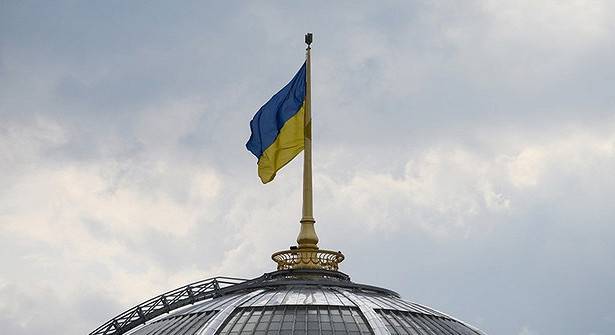 Владимир Зеленский - Никита Потураев - Александр Колтунович - Курсы депутатов от «Слуги народа» высмеяли на Украине - newtvnews.ru - Украина