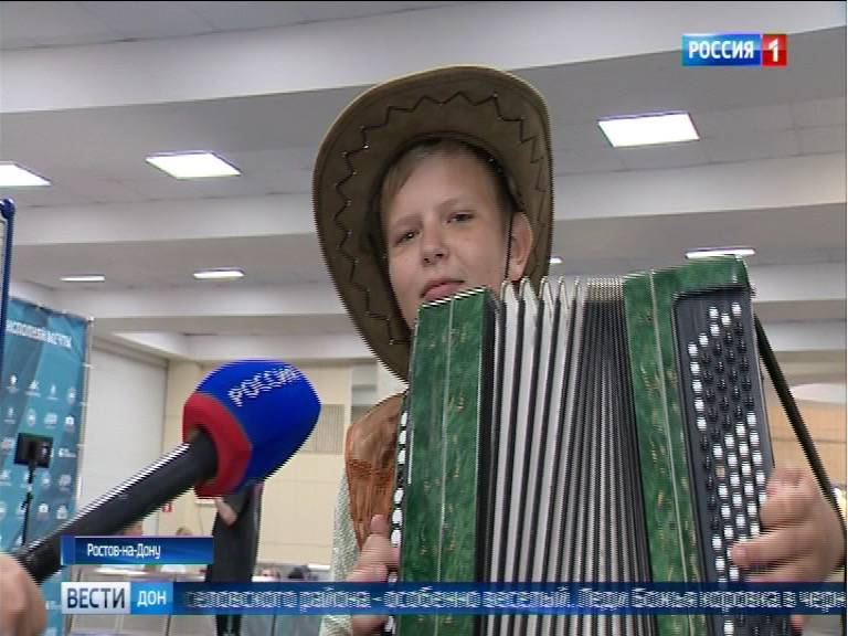 Игорь Крутой - Екатерина Стенякина - На Дону стартовал этап Всероссийского фестиваля «Добрая волна» - dontr.ru - Россия - Казань - Ростов-На-Дону - Ростовская обл.