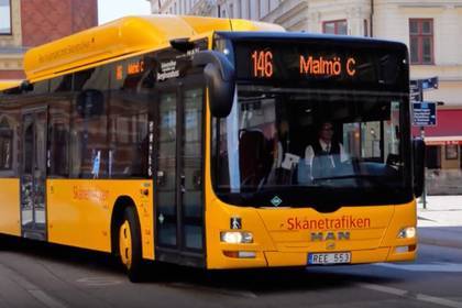 В «мусульманском» городе Швеции девушку в шортах выгнали из автобуса - lenta.ru - Швеция - Мальме