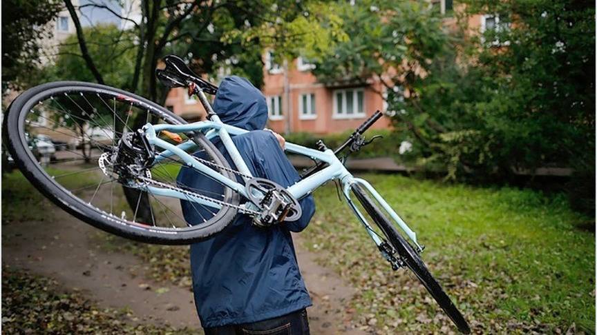 Житель Кировской области рассчитывал продать украденный велосипед, но не успел - 1istochnik.ru - Кировская обл.