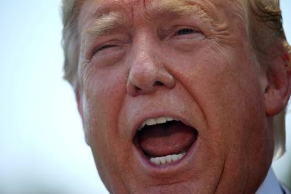 Дональд Трамп - Роберт Мюллер - В США закрыли дело о связях Трампа с Россией - lenta.ru - Москва - Россия - США