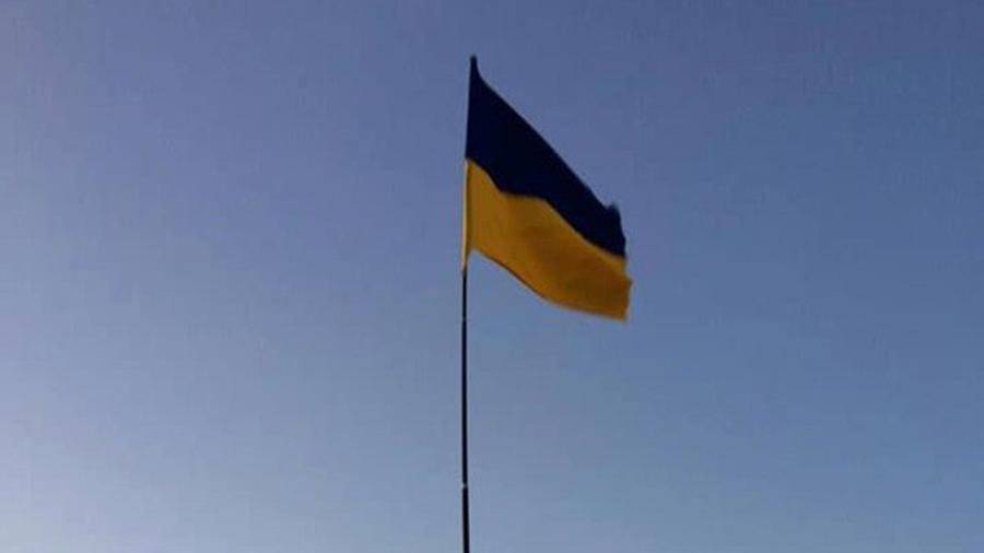 Украинские власти похвастались флагом своей страны в Крыму - iz.ru - Украина - Крым - Херсон - Судак