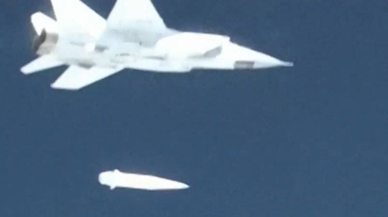 Видео использования ракетного комплекса «Кинжал» на «АрМи-2019» попало в сеть - polit.info