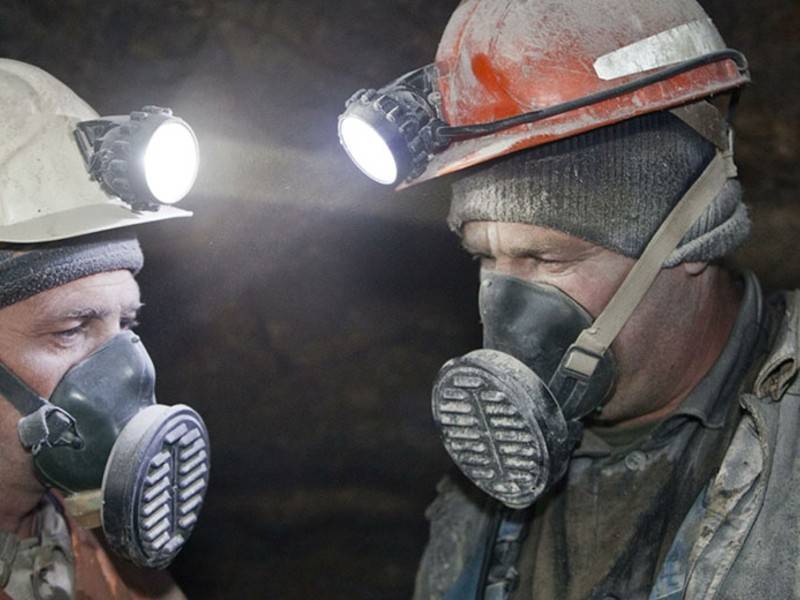 Украинские шахтёры хотят провести пикет у офиса Зеленского - news.ru - Украина