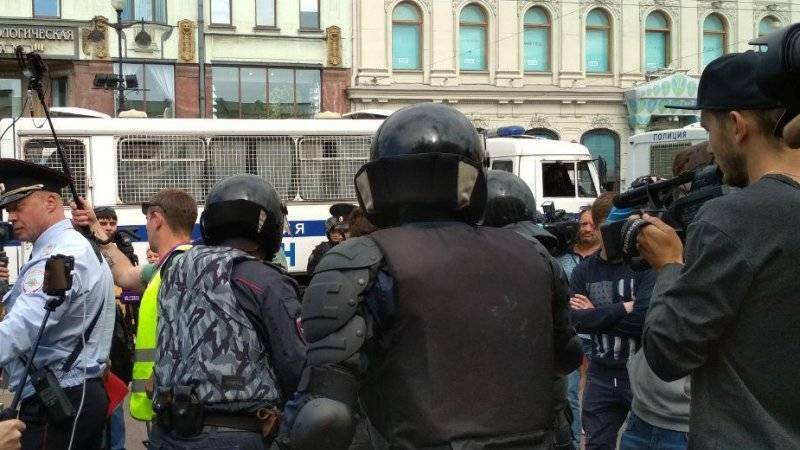 Эрнест Макаренко - Эксперт призвал ужесточить наказание организаторам незаконных митингов в Москве - polit.info