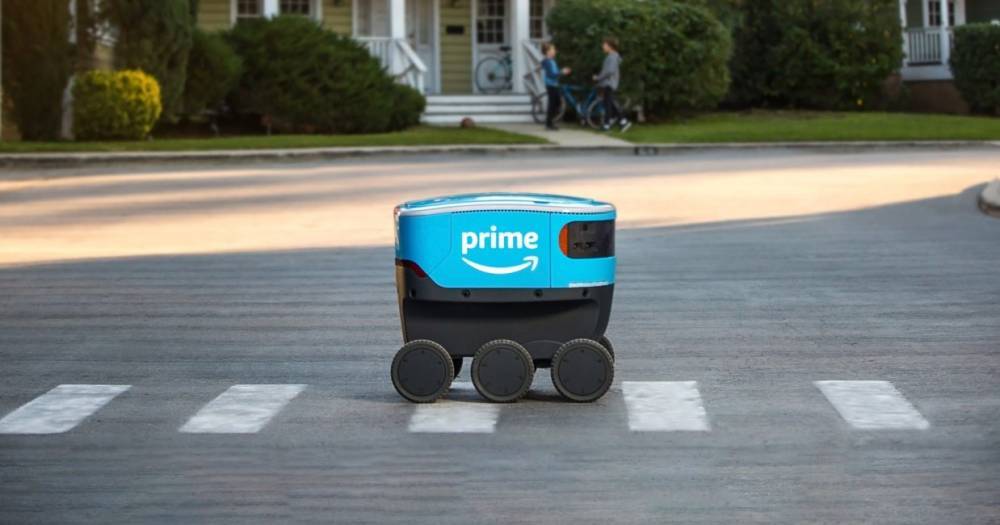 Amazon начала доставлять посылки роботами в&nbsp;Калифорнии - popmech.ru - Будущее