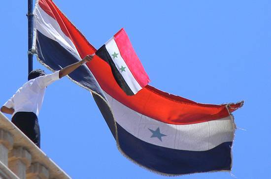 В Сирии отметили годовщину основания республиканской армии - pnp.ru - Сирия - провинция Дейр-Эз-Зор