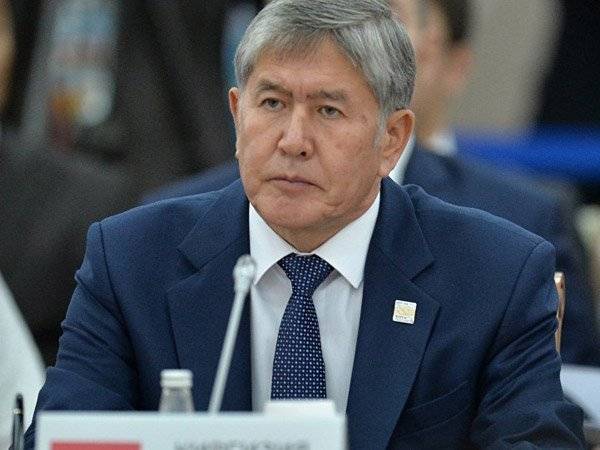 Алмазбек Атамбаев - Экс-президента Киргизии обвинили в попытке госпереворота - polit.ru - Киргизия