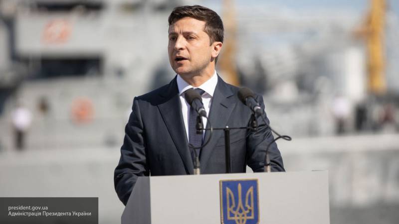 Даниил Богатырев - Украинский политолог считает идеологию партии Зеленского опасной - nation-news.ru - Украина