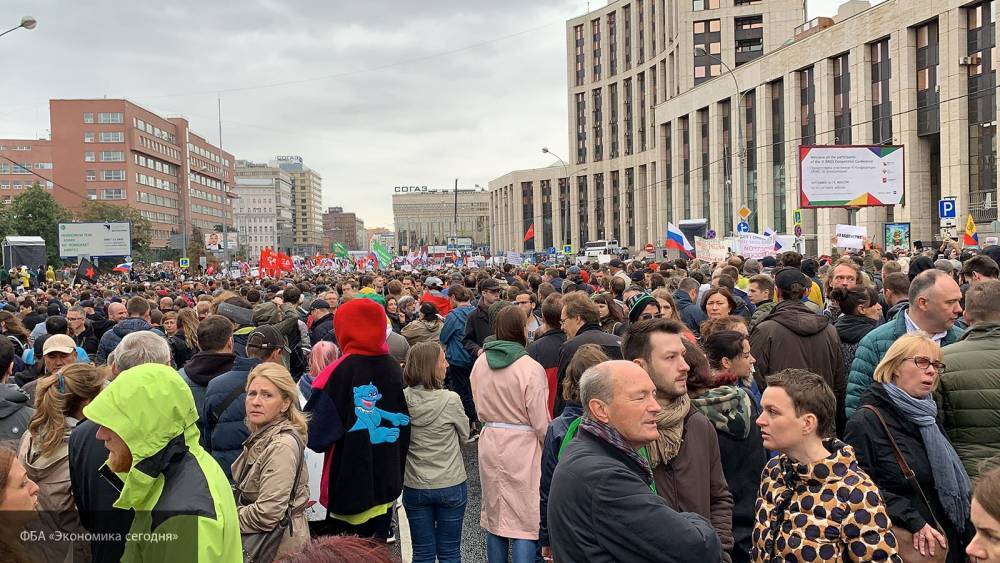 Александр Михайлов - Отказ в митинге 17 августа был вынесен из соображений безопасности москвичей - politexpert.net - Москва