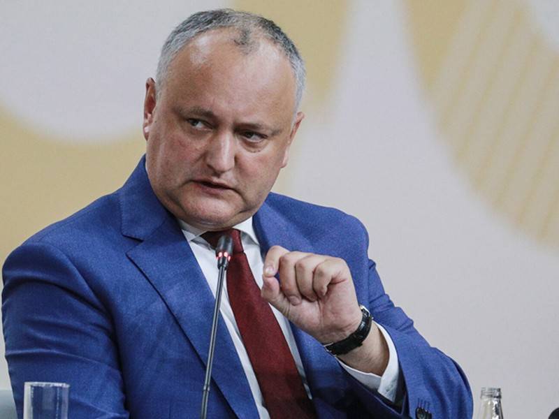 Молдавия - Додон хочет обсудить с Путиным новый договор на поставки газа - news.ru - Молдавия
