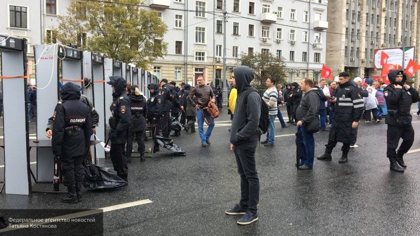 Юрий Самонкин - Попытки провокаций оппозиции в Москве будут пресечены в жестком порядке, считает эксперт - newinform.com - Москва - Москва