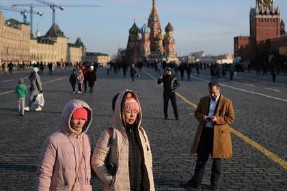 Дмитрий Горин - Зарина Догузова - В России придумали способ привлечь в страну иностранцев - lenta.ru - Россия - Ленинградская обл. - Санкт-Петербург - Калининградская обл.