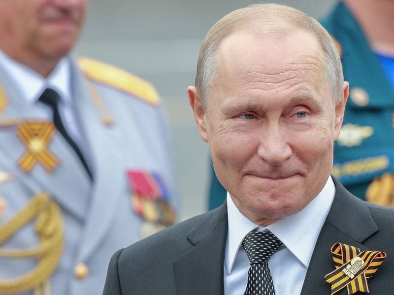 Дональд Трамп - Ангела Меркель - Си Цзиньпин - Эммануэль Макрон - Дмитрий Мезенцев - Владимир Владимирович Путин - Путин пригласил Лукашенко на празднование юбилея Победы - news.ru - Москва - Россия - Китай - США - Вашингтон - Белоруссия - Германия - Франция
