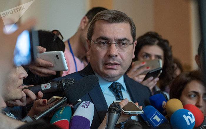Никол Пашинян - Ананян рассказал о роли премий в борьбе с коррупцией в Комитете госдоходов Армении - ru.armeniasputnik.am - Армения