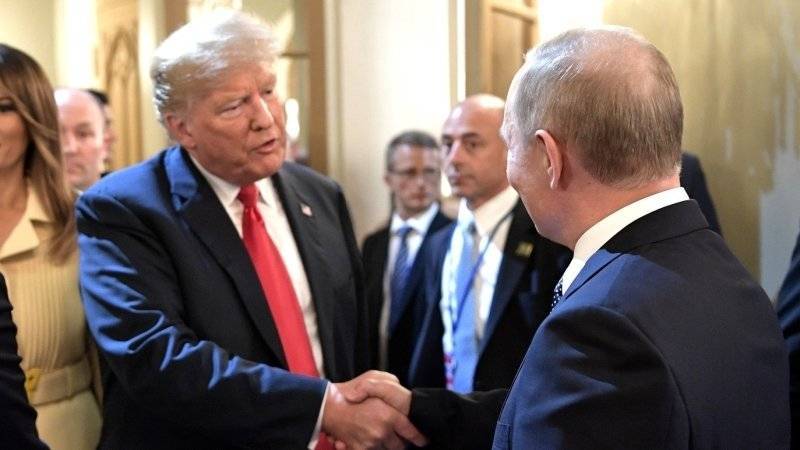 Дональд Трамп - Владимир Путин - Трамп - Путин и Трамп по телефону обсудили торговлю - polit.info - Россия - США - Красноярск
