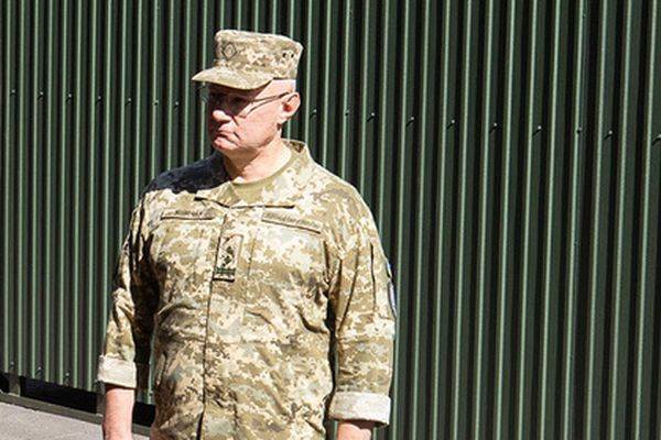 Руслан Хомчак - Глава армии Украины отказался считать обстрелы в Донбассе срывом перемирия - newtvnews.ru - Украина - Киев - ДНР - Донецк - Минск