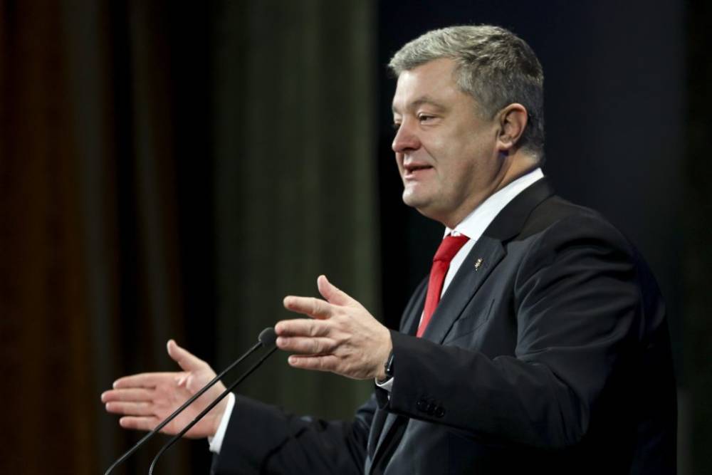 Петр Порошенко - Арсен Аваков - Семен Семенченко - Срочно: Порошенко хотят набить «морду» за Дебальцево - elise.com.ua - Украина