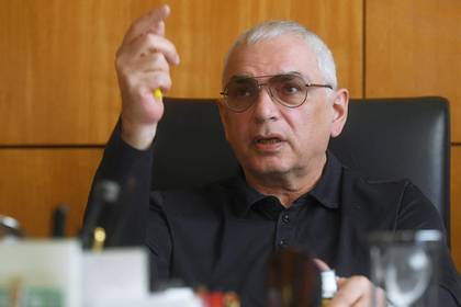 Карен Шахназаров - Шахназаров призвал москвичей не участвовать в несогласованных акциях - lenta.ru - Москва