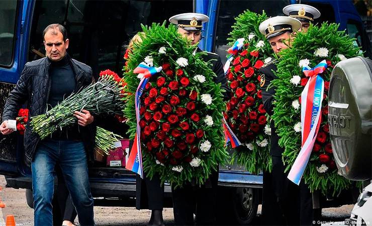 Сергей Шойгу - Владимир Путин - Гибель 14 российских моряков на подлодке «Лошарик»: вопросов пока больше, чем ответов - gomel.today - Россия - Санкт-Петербург - Московская обл. - Североморск