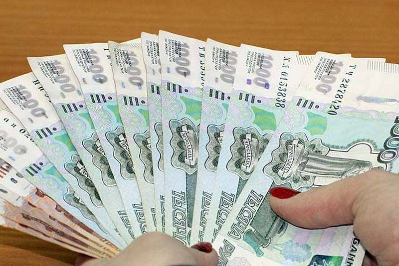 Жительница Зауралья похитила 14 тысяч рублей у пенсионерки, которой делала ремонт - kikonline.ru - Россия - Курганская обл. - район Кетовский