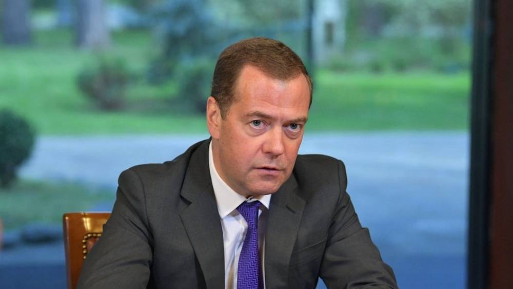 Дмитрий Медведев - "Положение сложное ": Медведев пообещал достать деньги на усиление борьбы с лесными пожарами в России - tsargrad.tv - Россия - Красноярск - Того