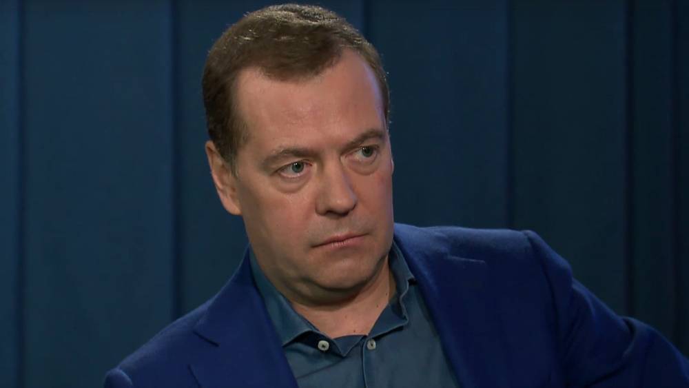 Дмитрий Медведев - Медведев дал высокую оценку развитию жизни на Курильских островах - politexpert.net - Россия