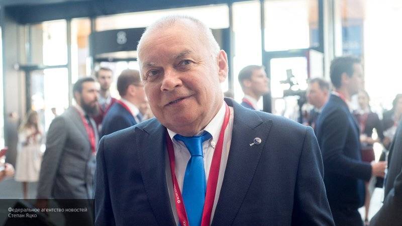 Дмитрий Киселев - Софья Алимова - Киселев прокомментировал опрос "Левада-центра" о снижении доверия к телевидению - nation-news.ru - Россия