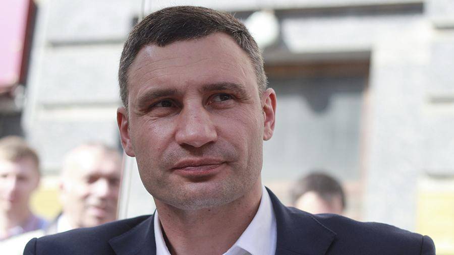 Владимир Зеленский - Виктор Янукович - Виталий Кличко - Кличко рассказал о своем сходстве с «английской королевой» - iz.ru - Украина - Киев