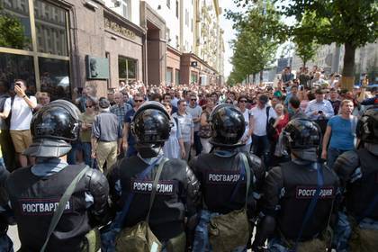 Сергей Собянин - Большинство россиян поддержали жесткие меры на митинге 27 июля - lenta.ru - Москва
