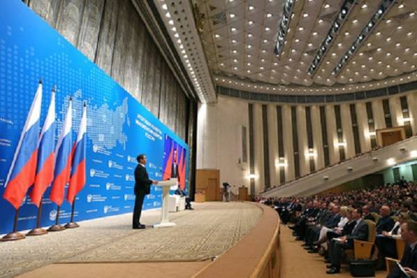 Дмитрий Медведев - Российский бизнес решили спасти - newtvnews.ru - Россия