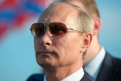 Владимир Путин - Игорь Бабушкин - Путин поощрил создание особой портовой зоны под Астраханью - lenta.ru - Россия - Астраханская обл.