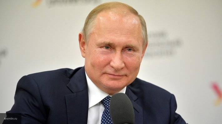 Сергей Шойгу - Владимир Путин - Владимир Путин поздравил десантников с их профессиональным праздником - newinform.com - Москва - Россия