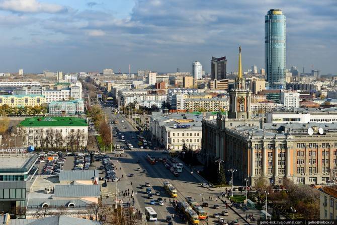 В Екатеринбурге стали меньше покупать автомобилей с пробегом - autostat.ru - Екатеринбург