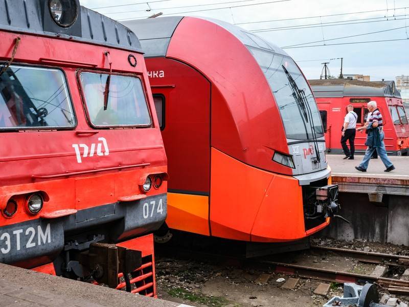На Курском направлении МЖД поезда следуют с опозданием - news.ru