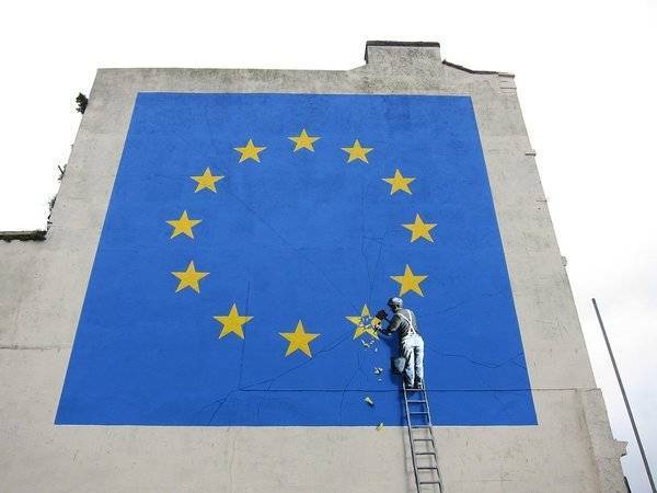 В Британии уничтожили легендарное граффити Бэнкси, посвященное Brexit - polit.ru - Англия
