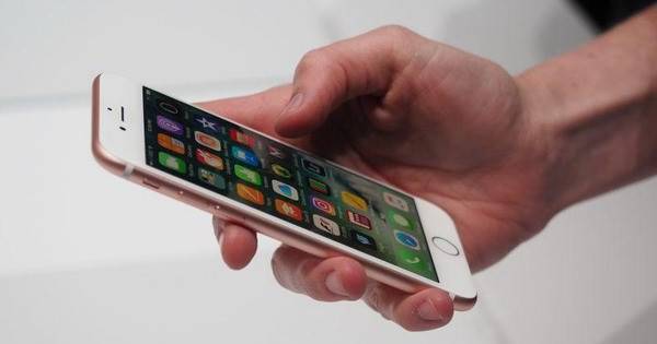 Apple и Samsung призвали к ответу за выпуск опасных для здоровья смартфонов - cnews.ru - Россия - США - шт. Калифорния