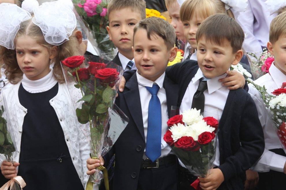 В преддверии нового учебного года в Удмуртии открыта Горячая линия - gorodglazov.com