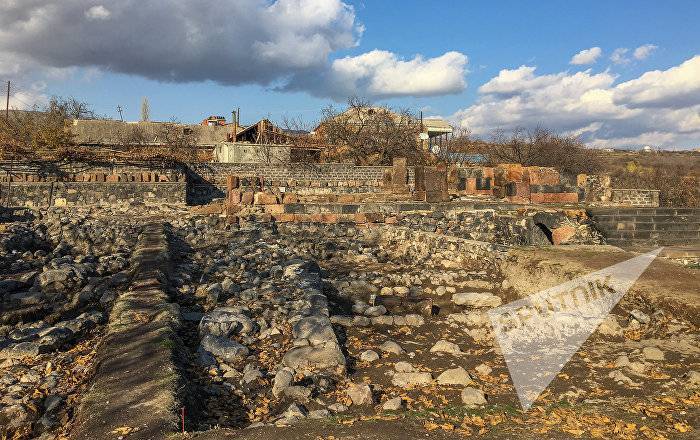 Археологи в Ване обнаружили гробницы эпохи государства Урарту - ru.armeniasputnik.am - Армения - Турция - Yerevan