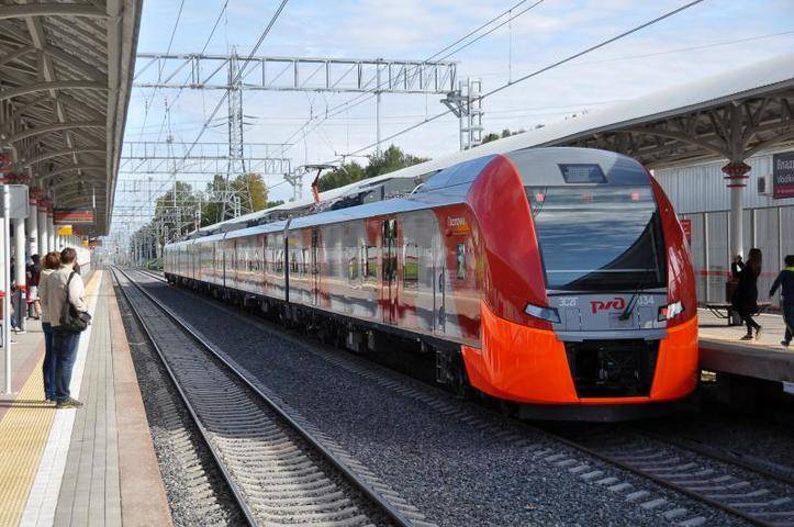 Часть поездов на МЦК отменят с 30 августа по 1 сентября - vm.ru - Москва