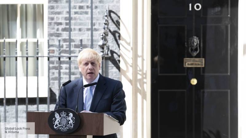 Борис Джонсон - Джонсон - Британский аналитик считает, что политика Джонсона уничтожает Великобританию - politros.com - Великобритания