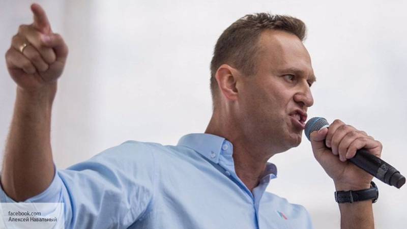 Алексей Навальный - Олег Матвейчев - Навальный - Навальный с помощью «Умного голосования» подставляет своих сторонников, считает эксперт - politros.com - Москва - Москва