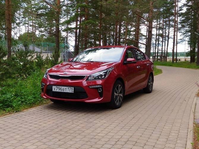 Средний возраст российских автовладельцев KIA составляет 37 лет - autostat.ru