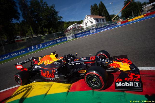 Максим Ферстаппен - Александер Элбон - В Red Bull рассчитывают прибавить в квалификации - все новости Формулы 1 2019 - f1news.ru - Бельгия