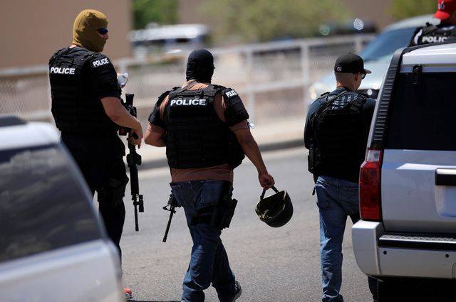 Грег Эбботт - Власти рассказали об операции по задержанию стрелка в Техасе - aif.ru - Эль-Пасо