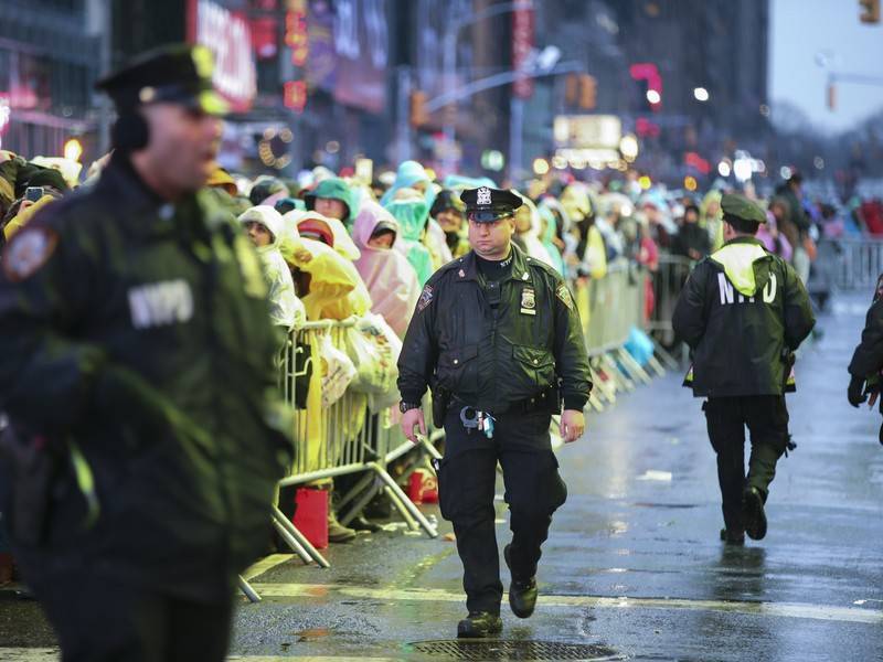 Число полицейских возросло на улицах Нью-Йорка после двух массовых убийств - news.ru - США - Техас - Эль-Пасо