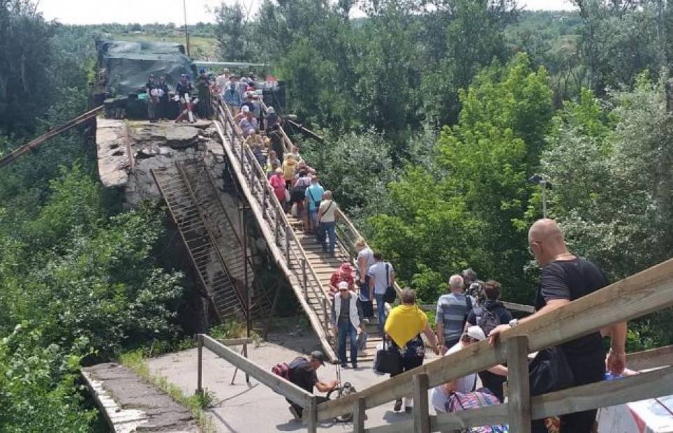 Украина нашла причину не начинать ремонт моста в Станице Луганской | Новороссия - novorosinform.org - Украина - ЛНР - станица Луганская